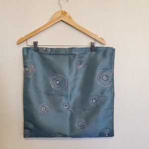 Set of 2 decorative pillow cases,‎ pillow not included.